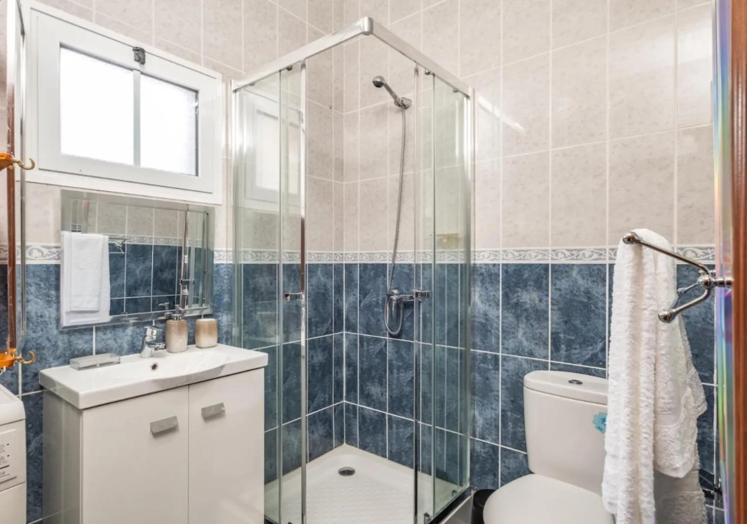 Botanical Bliss With Ocean Views Apartment Funchal  Funchal (Madeira)