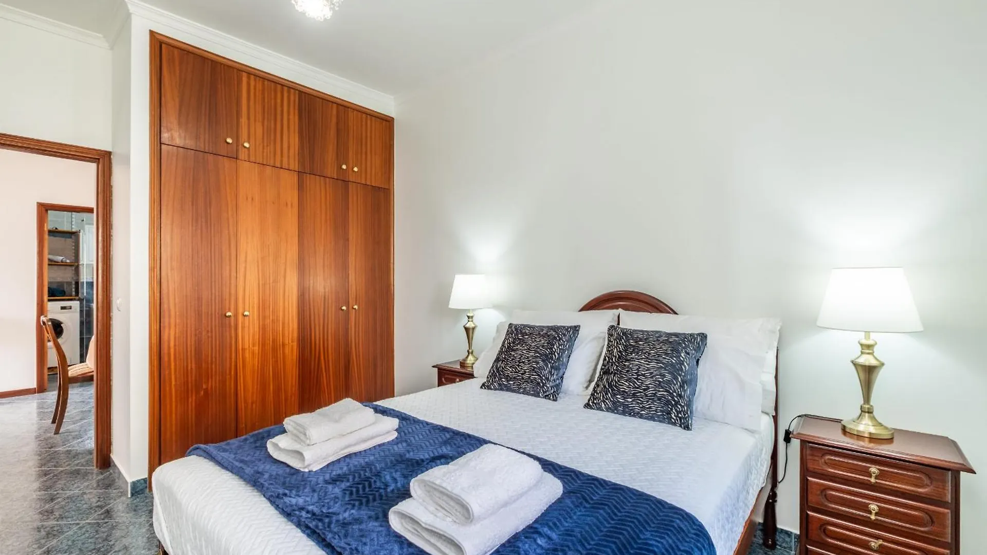 Botanical Bliss With Ocean Views Apartment Funchal  0*, Funchal (Madeira)
